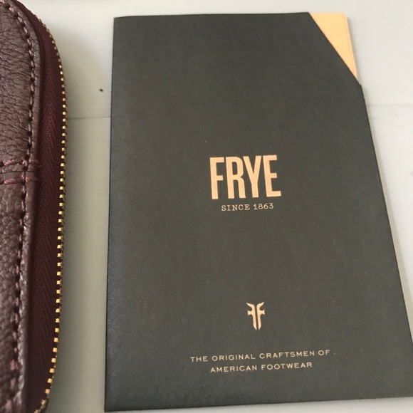 NWT Frye Wristlet Leather Wine color - Picture 7 of 11